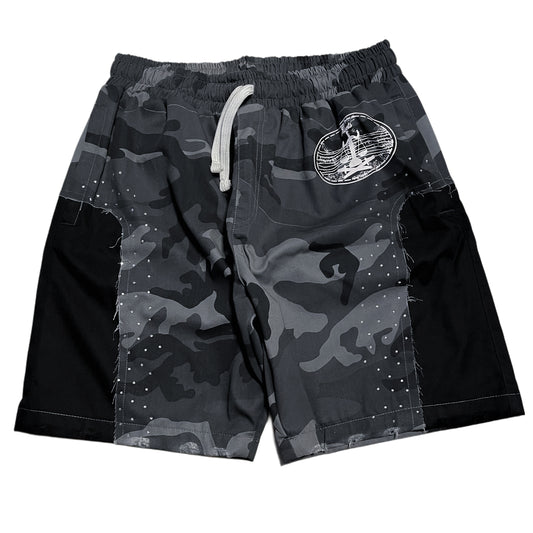CAMOUFLAGED ‘STARGAZED’ SHORTS